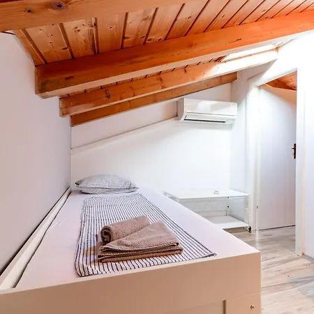 Apartment Casa Ginevra *